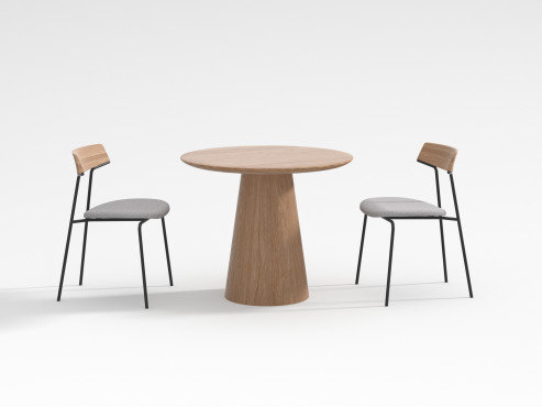 OYO table and ROR chairs