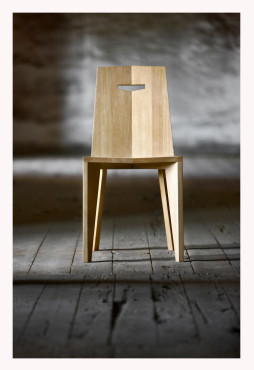 Kvalitní židle z masivu. Luxusní nábytek. Vyrobeno českou rodinnou firmou SITUS.