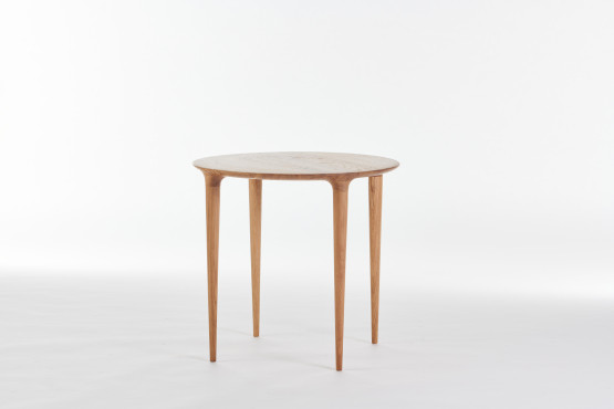 Dubový konferenční stolek. Luxusní konferenční stolek. Vyrobeno českou rodinnou firmou SITUS.