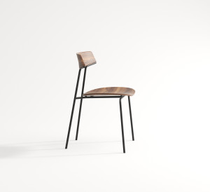 Lehká, kovová a stohovatelná židle