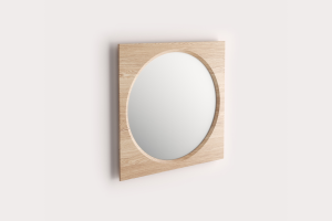 Designové zrcadlo z masivu. Vyrobeno českou rodinnou firmou SITUS.